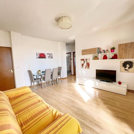Lovely Apartment A Due Passi Dal Mare リミニ エクステリア 写真